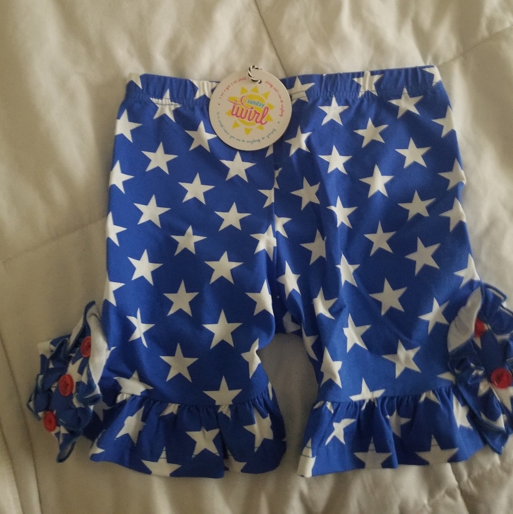 Sunday Twirl 4th July star ruffle shorties 10/12